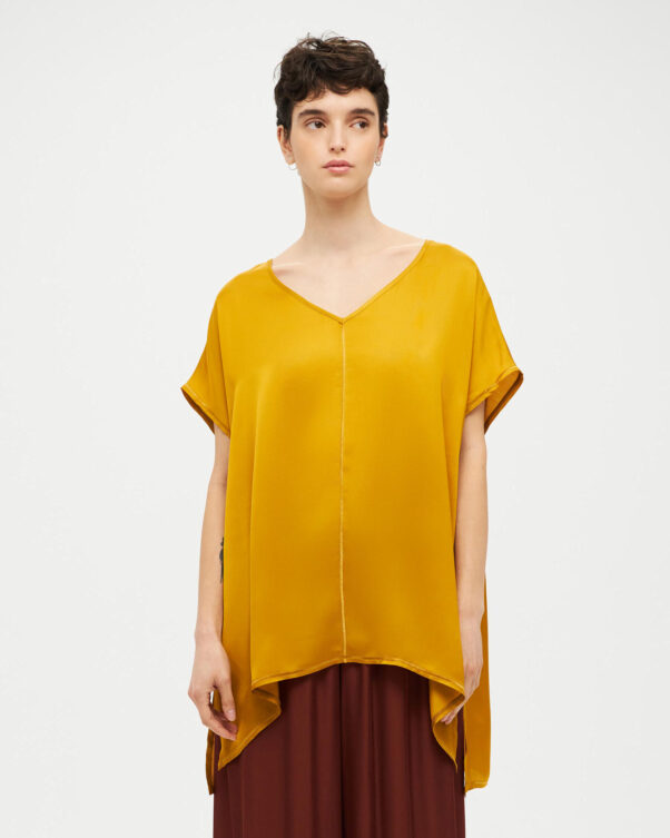 Πολύ Φαρδιά Σατέν Ασύμμετρη Μπλούζα - 006751779 - Εικόνα 1