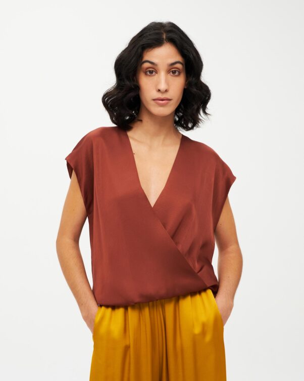 Αμάνικη Κρουαζέ Μπλούζα σε Σατέν - 006751785 - Εικόνα 1