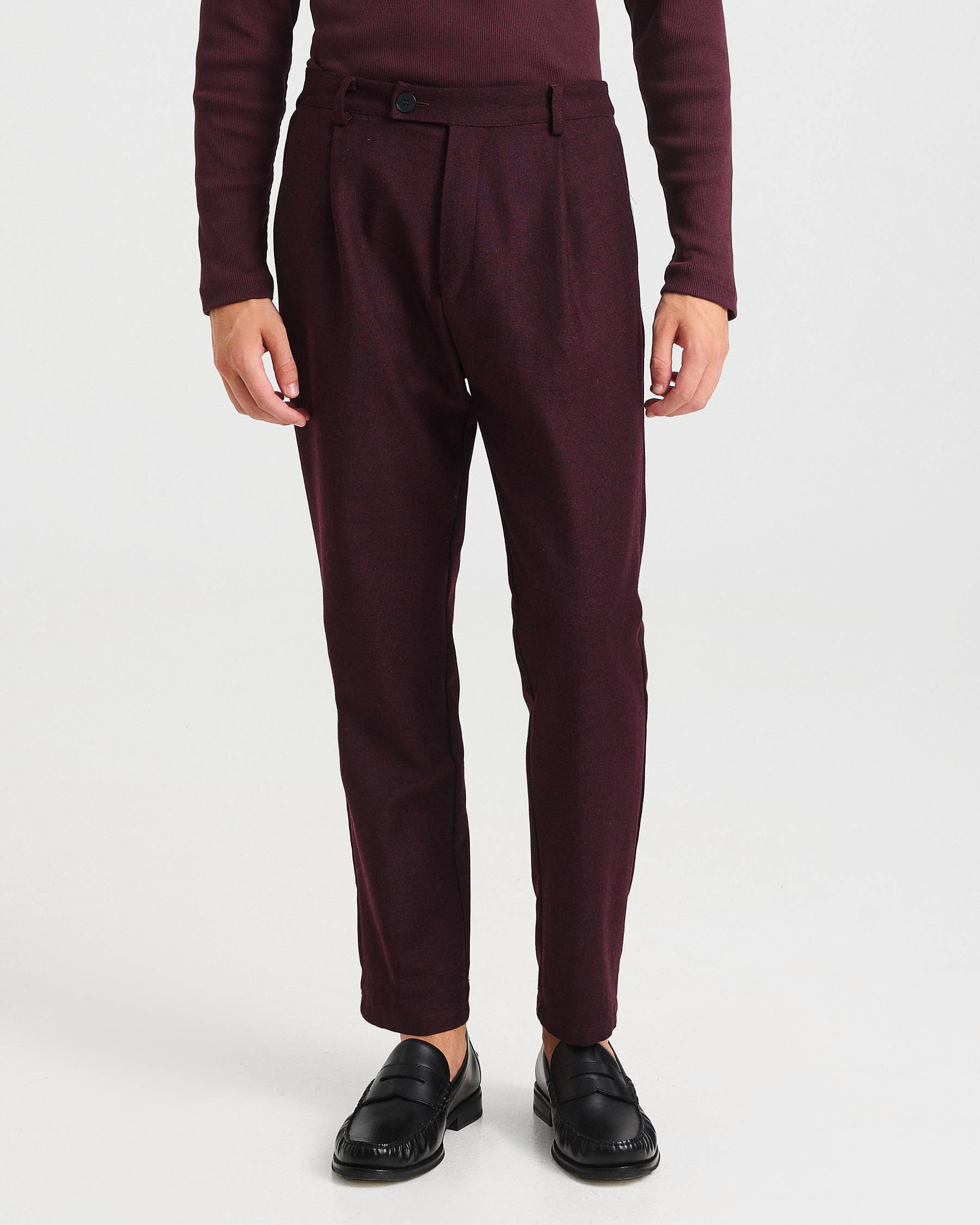 Tapered Wool-Cotton Blend Trousers with Pleats - 002413750m - image 4