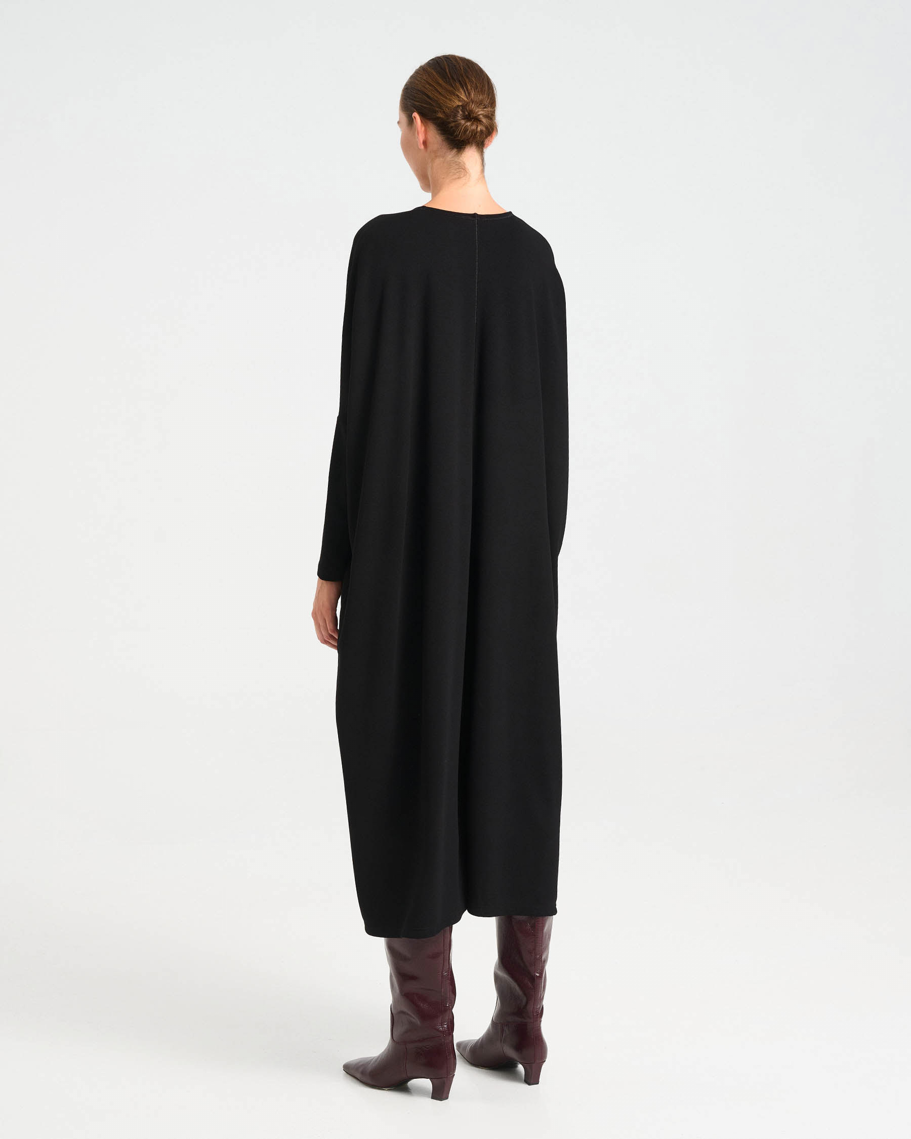Oversized Punto di Roma Midi Dress with V-Neck - 006735926 - image 3